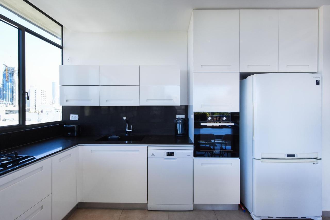 Out Of Time By Holyguest Apartment Tel Aviv Exterior foto